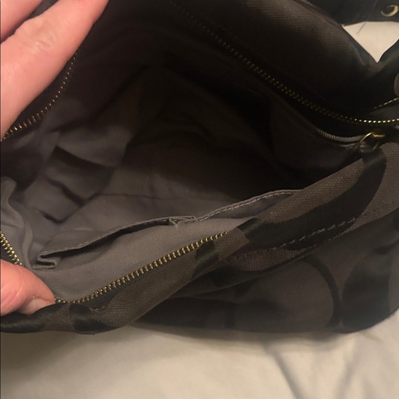 Black & Gold Coach Bag - Picture 7 of 9